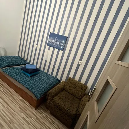 Hostal Solo Traveller